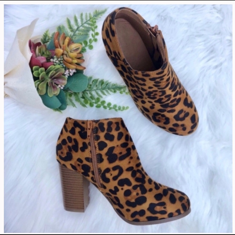 πBOUTIQUEππ PRICE CUT 33% Leopard Bootie - Picture 5 of 6
